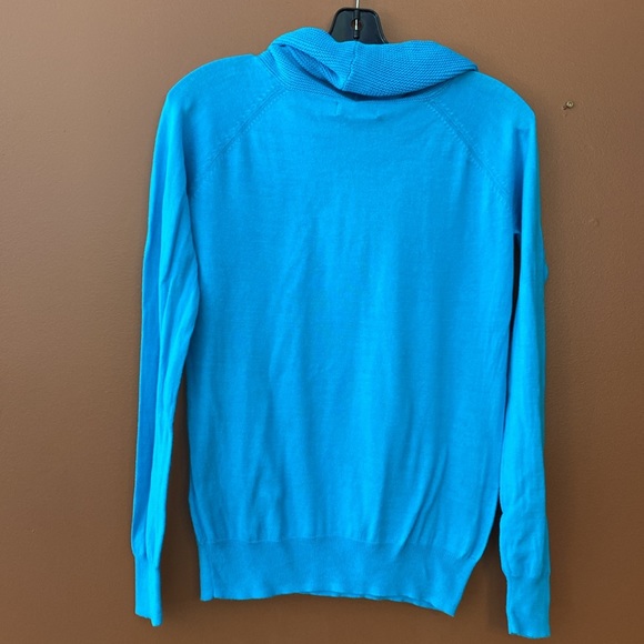 The Limited ladies teal cowl neck sweater in size large. - Picture 2 of 9